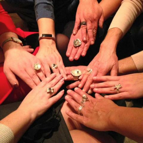 Workshop 'Juwelen maken' - Elke Peeters, meester juweelontwerpster sinds 1995 © Elke Peeters