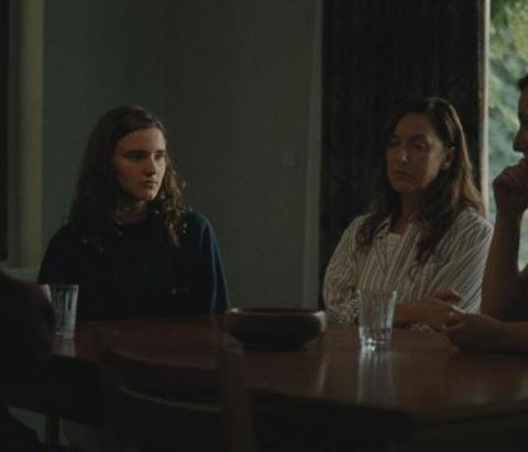 Julie zwijgt © Julie zwijgt