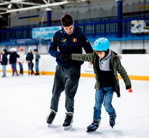 Start 2 Ice Skate: schaatslessen voor kids © Sport Vlaanderen Herentals