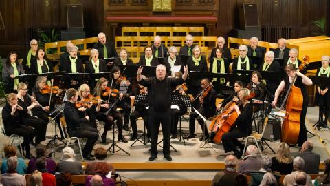"MIDDEN IN DE WINTERNACHT" - Kerstconcert © Franciscuskoor