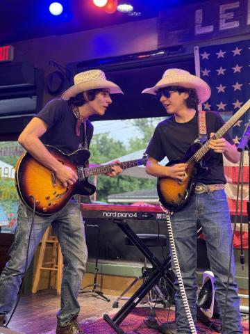 The BANDANA BROTHERS US country blues folk rock © FS