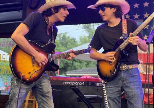 The BANDANA BROTHERS US country blues folk rock © FS